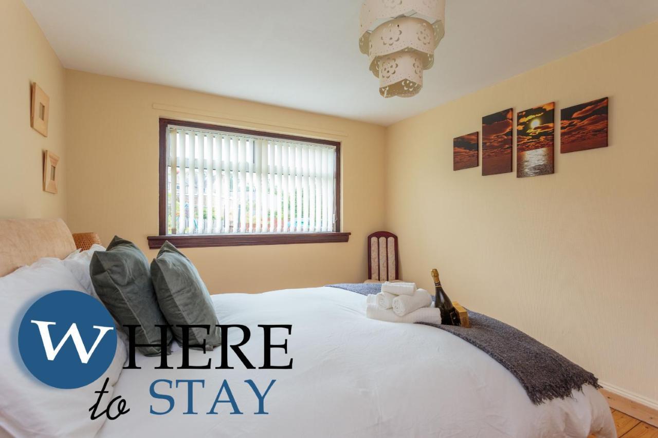 Lovely Apartment By The Hillwood Park-Free Parking Edinburgh Ngoại thất bức ảnh