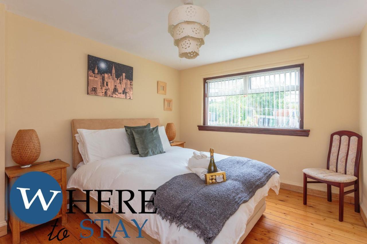 Lovely Apartment By The Hillwood Park-Free Parking Edinburgh Ngoại thất bức ảnh