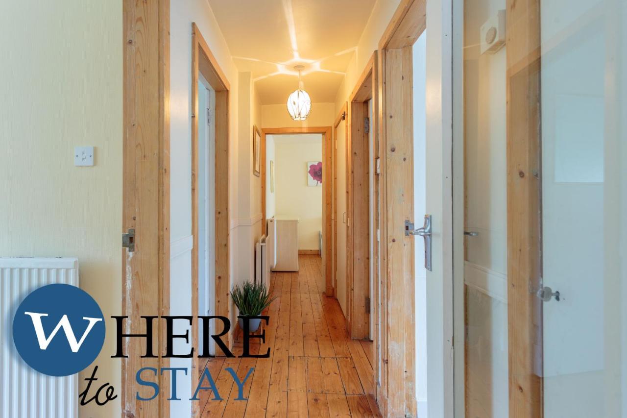 Lovely Apartment By The Hillwood Park-Free Parking Edinburgh Ngoại thất bức ảnh
